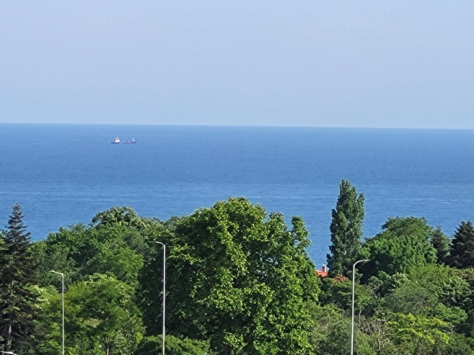 Апартаменти Sea View Luxury Варна